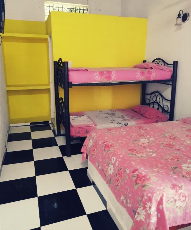Hostal Maranatha Санта-Марта Экстерьер фото